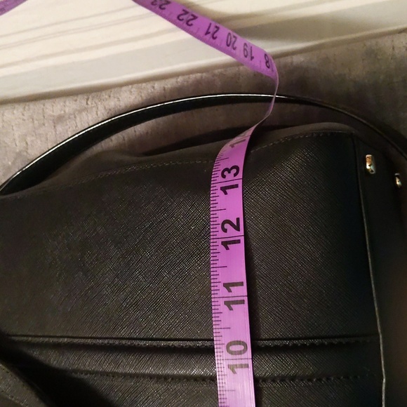 Kate spade black bag with gold hardware - Picture 12 of 13